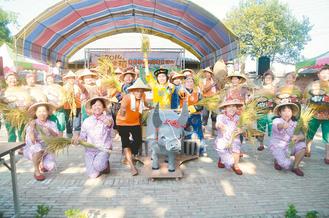 �_���r�����ո������ο͠����Ӱ���D��