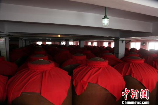 臺灣中華酒協代表團到河北衡水老白干集團參觀交流 臺灣中華酒協代表團到河北衡水老白干集團參觀交流