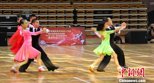 �ɰ�600���߾۸������ݡ�������ѡ����D��