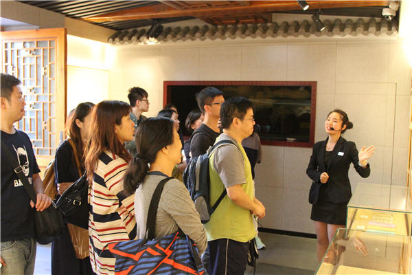 �_���д�ͬ�߼��ЌW�̎� ȡ���^�vʷ�v�⡣