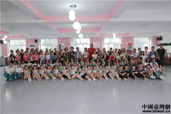 �_�|�h����С�W�c����^��һС�W������ͬ��Ӱ�����Ї��_���W ���� �z��