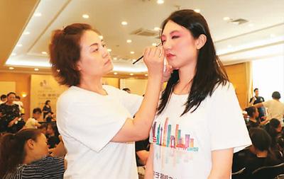 �D�龩���ώ����_�����껯�y���w�����z