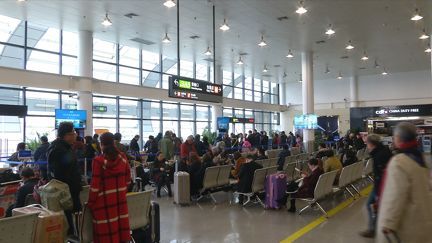 ȫ�������_�����l(xi��ng)�^�꣺�B�𺽾��S�r��(zh��n)����_����