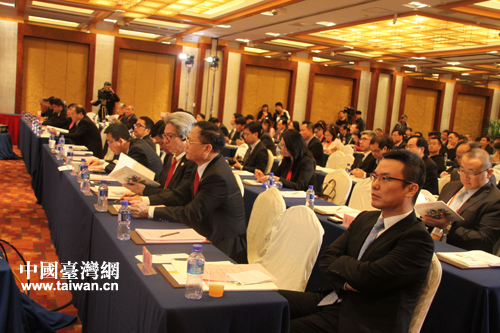 �����y��֧���ھ��_��lչ �ṩ30�|Ԫ����������