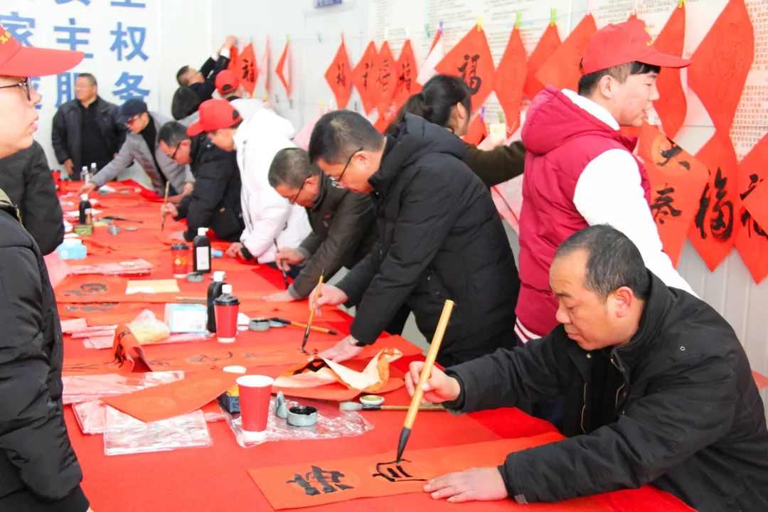 “一衣帶水難卻情·同舟共渡圓新春” ——浙江玉環舉行“送臺灣同胞回家過大年”活動 “一衣帶水難卻情·同舟共渡圓新春” ——浙江玉環舉行“送臺灣同胞回家過大年”活動