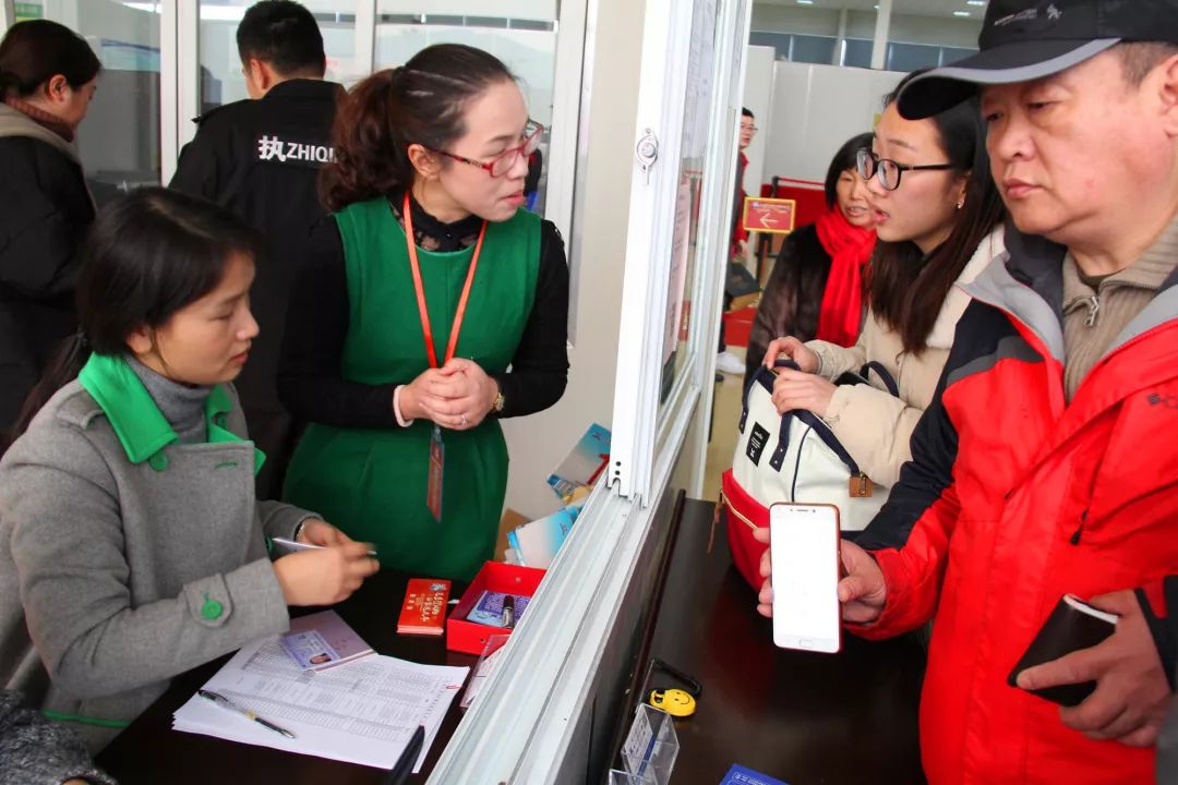 “一衣帶水難卻情·同舟共渡圓新春” ——浙江玉環舉行“送臺灣同胞回家過大年”活動 “一衣帶水難卻情·同舟共渡圓新春” ——浙江玉環舉行“送臺灣同胞回家過大年”活動