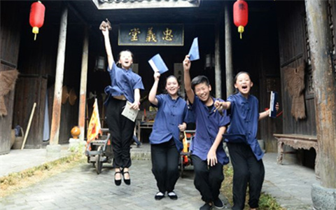 ��Ҋ�����ͼ��� �ɰ��������_չ����Խʽ���w���.jpg