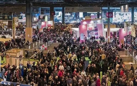 �Ϻ��M�����_����չ�̣�������ف���