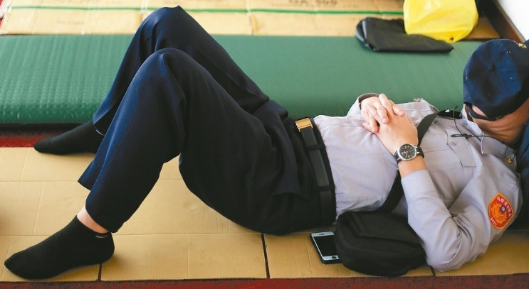 ���飡�u��ꐿ����� ����Ӱ�40С�r�œQ1֧�Ϊ�