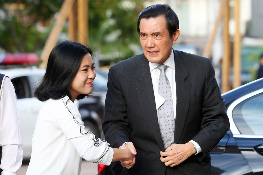 �RӢ�ű��G�Iһ·׷���˚�s�f�t �_�W�Ѽ�������ƽ��