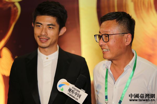 獲獎(jiǎng)?wù)呓邮芘_(tái)灣網(wǎng)記者專訪。(中國(guó)臺(tái)灣網(wǎng) 袁楚 攝) 獲獎(jiǎng)?wù)呓邮芘_(tái)灣網(wǎng)記者專訪。(中國(guó)臺(tái)灣網(wǎng) 袁楚 攝)