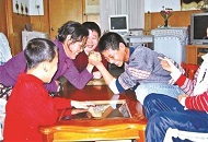 61�q���ċ���31���B(y��ng)��25���� SOS��ͯ���y���^����