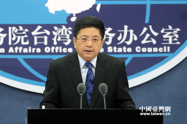 黃金周大陸游客出境游火熱 臺旅游業只能看著流口水 黃金周大陸游客出境游火熱 臺旅游業只能看著流口水