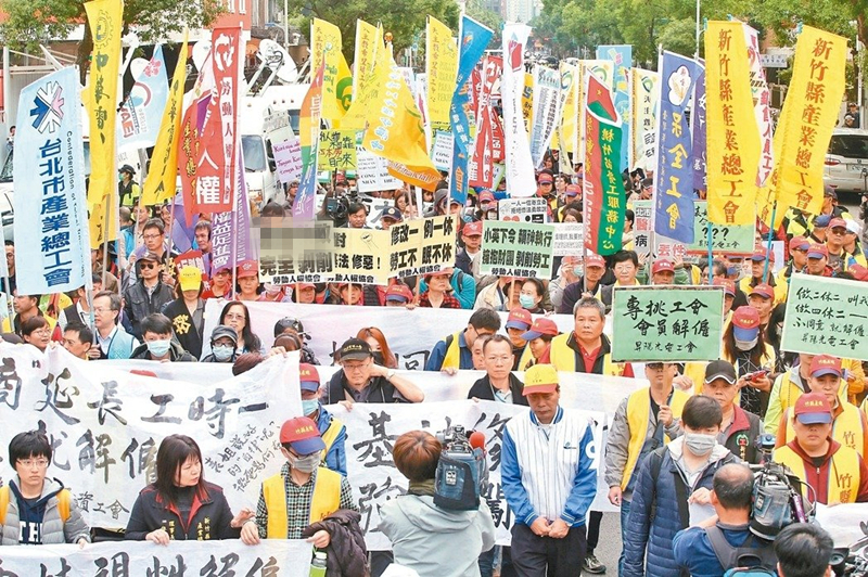 �_��ǰ����ί�������M�h���˵Ľ����e�� �@����������