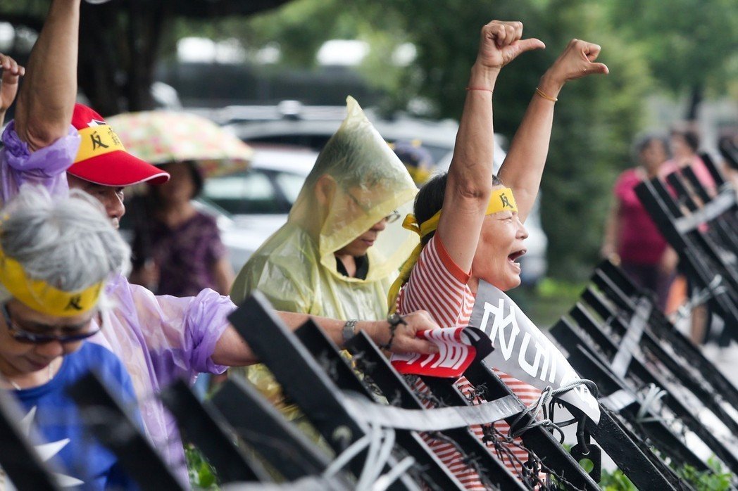 �_��ǰ����ί�������M�h���˵Ľ����e�� �@����������