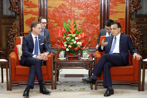 ������ ���� �z