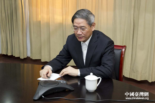 國臺辦主任張志軍與陸委會(huì)主委夏立言30日上午9時(shí)首次通過兩岸熱線通話 國臺辦主任張志軍與陸委會(huì)主委夏立言30日上午9時(shí)首次通過兩岸熱線通話