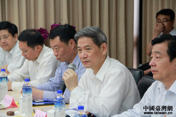 �r(sh��)�����ɰ��P(gu��n)ϵ�����±��оS����e�е���С��I(y��)��Մ��(hu��)�ϣ���־܊�ֳ�Ԓ(hu��)Ͳ�c���������ͨ����(d��ng)