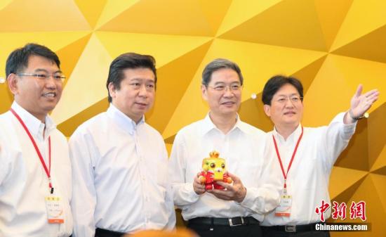 國務院臺灣事務辦公室主任張志軍在臺灣新北市與數十位中小企業主對話 國務院臺灣事務辦公室主任張志軍在臺灣新北市與數十位中小企業主對話