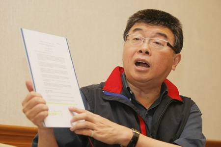 邱毅點名得標16億的3公司,都曾捐款到MG149 邱毅點名得標16億的3公司,都曾捐款到MG149