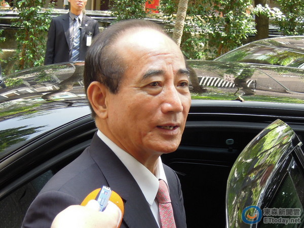 “立法院長(zhǎng)”王金平今日赴“立院”主持“院會(huì)” “立法院長(zhǎng)”王金平今日赴“立院”主持“院會(huì)”