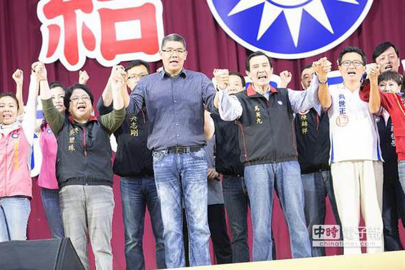 連勝文說,選舉雖辛苦但會堅持,但只要相信自己,就是正確的價值 連勝文說,選舉雖辛苦但會堅持,但只要相信自己,就是正確的價值