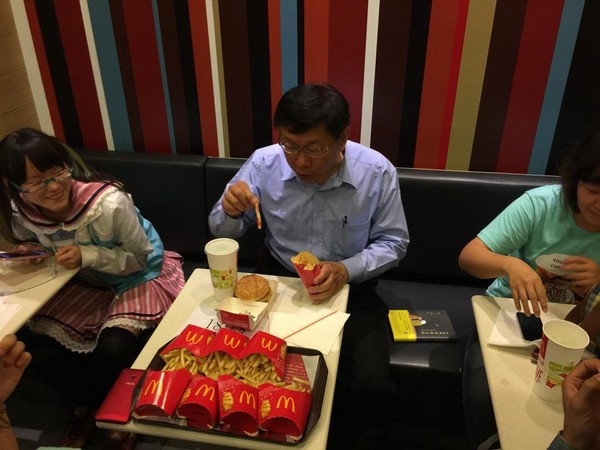 �����ܵ��������òͣ����ϔ���8�ݴ���l