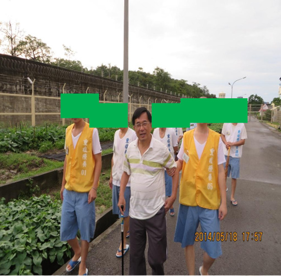 �r��1����Ӣ�ġ��ź�һ�����x��̽ҕ�ˮ��