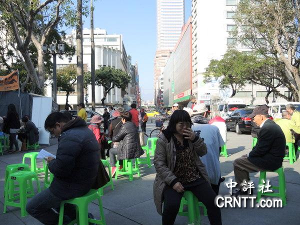 �M�D:����ɏ��;�̕��x�_�^ʳ�F�����y