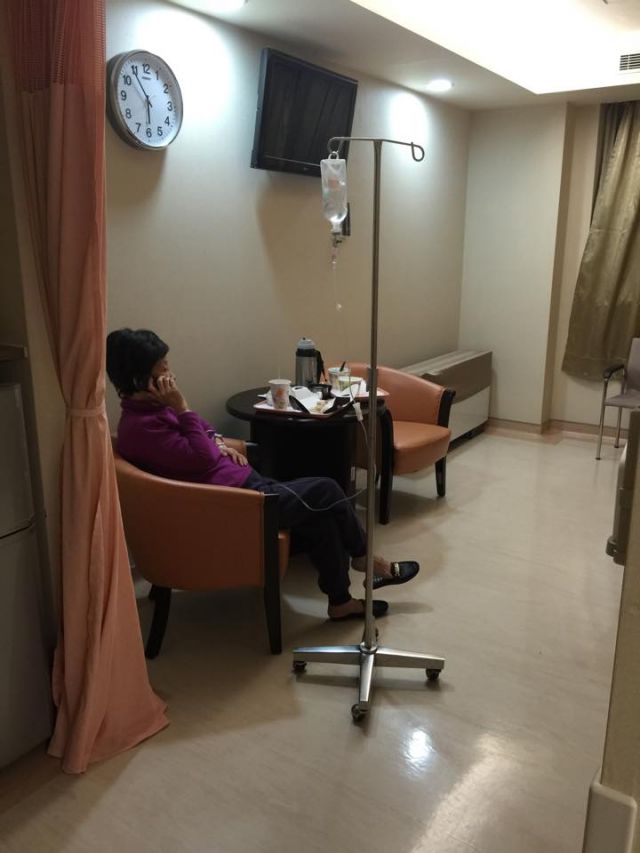 呂秀蓮元旦結束81小時的絕食,并于晚間6點開始進食米湯 呂秀蓮元旦結束81小時的絕食,并于晚間6點開始進食米湯