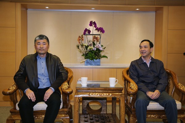 �x�e�a������ô�� �����������^ȥ���F(xi��n)�ڶ��Գ�������