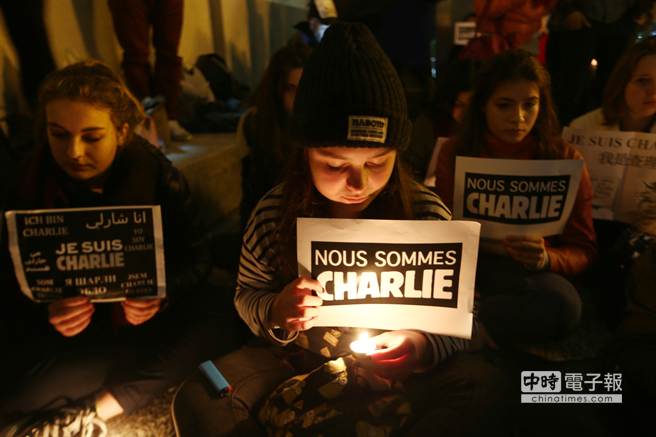 ���_�����ˣ��顶�����ܿ������uĬ�������DƬ��Դ���_���Еr��ӈ�