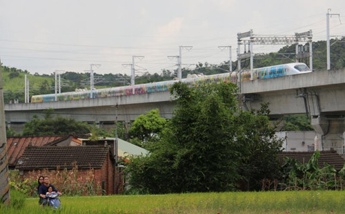 臺灣立法機(jī)構(gòu)初審確定高鐵接管法源(圖)