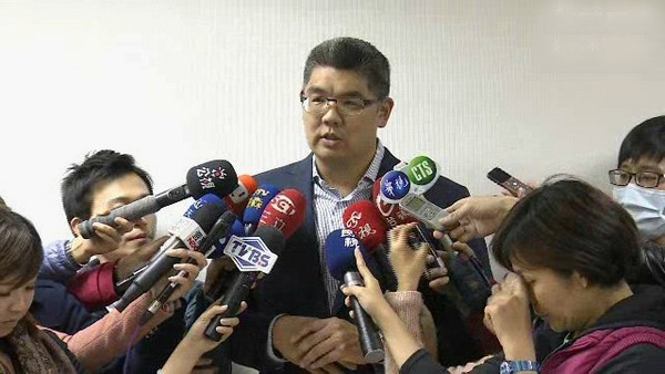 ��ǰ�������Ƿ���2016����ί�����B���ı�ʾ�������hվ�������o���]