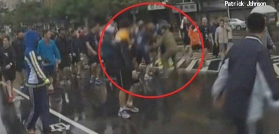 事發時視頻截圖 事發時視頻截圖