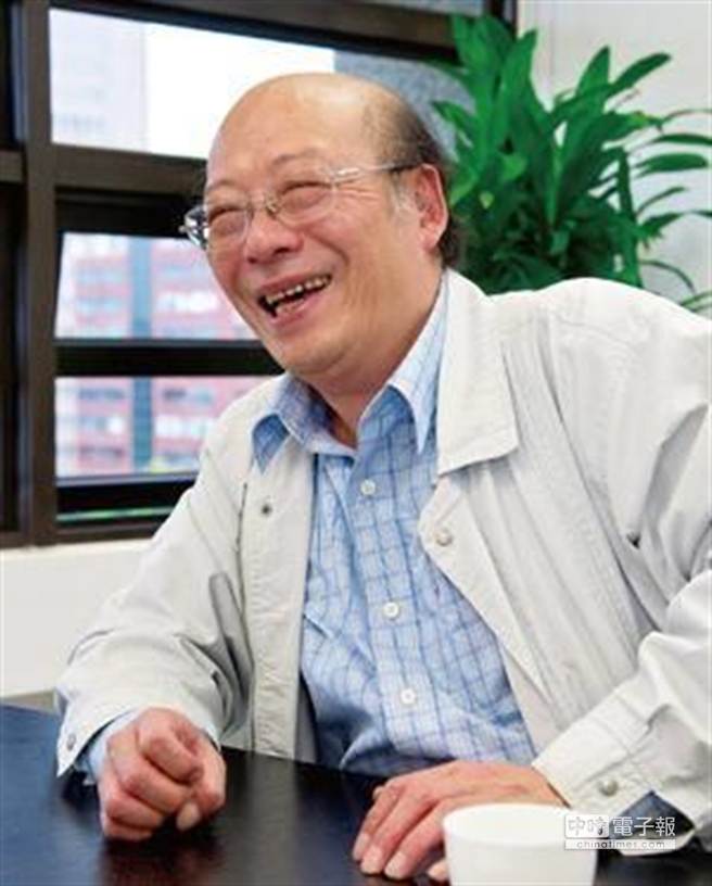 臺大法律系教授李茂生15日在臉書發文反諷,“不婚女性判死刑” 臺大法律系教授李茂生15日在臉書發文反諷,“不婚女性判死刑”