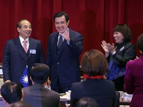 �RӢ�Żؑ�(y��ng)�Y��ʯ�~�����Ɖģ��挦(du��)�vʷ����Փ��