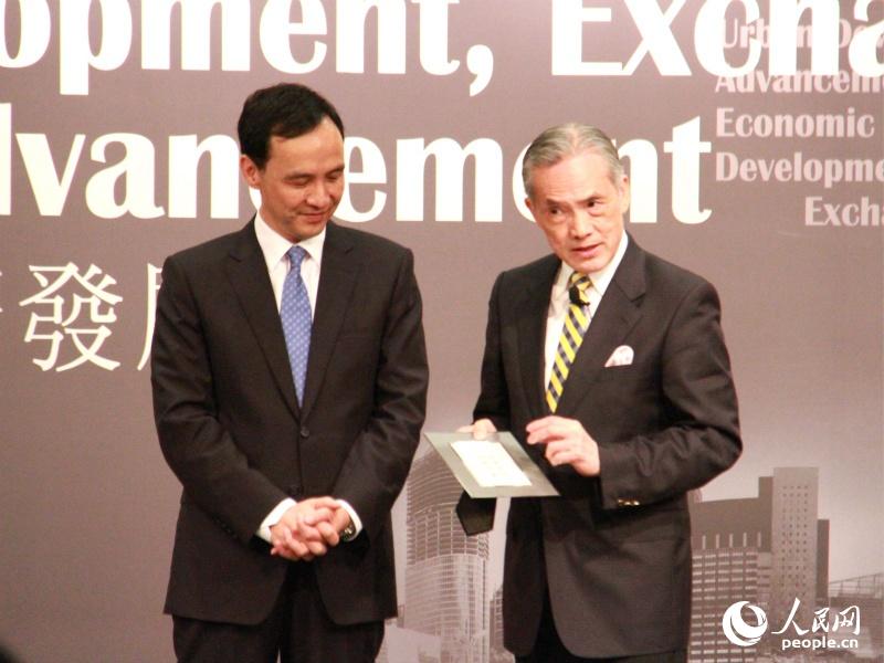 �����h��ϯ��������ϯ�_��Փ�� �������н��O(sh��)��(j��ng)�