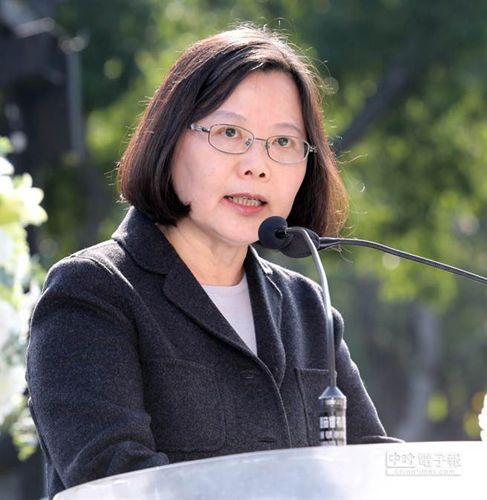 ��Ӣ��Ҫ���_(t��i)���������M(j��n)����(li��n)�ˡ� ƴ����ί��ϯ��