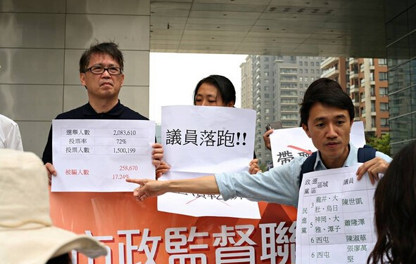 ���_�������O���������h�T�����I��н�������x����ί���������_ý�D��