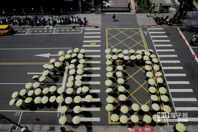 �_�����ڻ���������?f��)��^ ÿ�ܹ��r40С�r