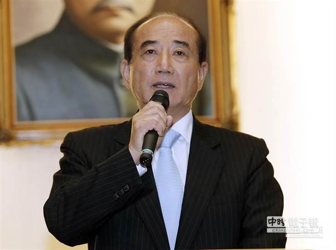 ������Ժ�L(zh��ng)������ƽ15��ͻȻ�e��ӛ�ߕ�(hu��)�l(f��)���������Еr(sh��)��ӈ�(b��o)�D Ҧ־ƽ��