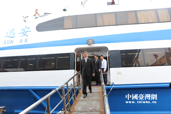 國臺辦主任張志軍首訪金門,盼兩岸關(guān)系進一步發(fā)展。(中國臺灣網(wǎng) 陳佳慧攝) 國臺辦主任張志軍首訪金門,盼兩岸關(guān)系進一步發(fā)展。(中國臺灣網(wǎng) 陳佳慧攝)