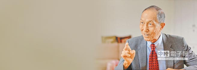 �_ǰ�߹٣������M(j��n)�h��(zh��)�� �_����ѩ��ʽ�ཻ