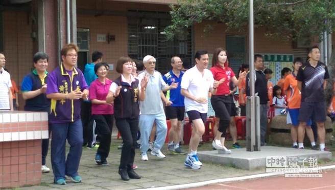 �RӢ�ź�С�W�Wͯһ����������