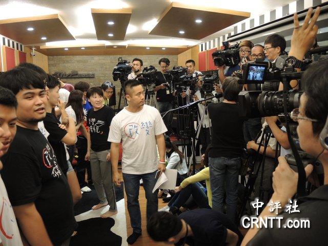 ������䛸��x���� �Գ�һÓЬ�Ͱ��˰�أ��D��