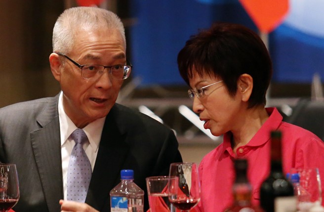 洪秀柱駁斥被換 霸氣放言:我退 國民黨就垮。(中時電子報圖) 洪秀柱駁斥被換 霸氣放言:我退 國民黨就垮。(中時電子報圖)