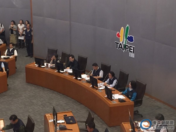 �����܈����_�����r �F���Yò���RӢ�����x