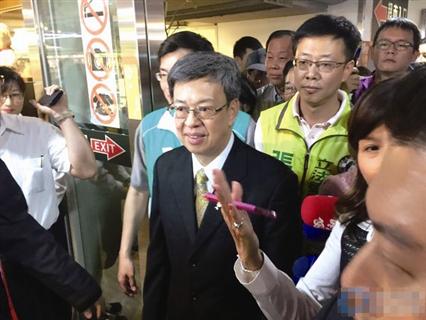 諧音“賤人”太尷尬 陳建仁坦言有困擾 諧音“賤人”太尷尬 陳建仁坦言有困擾