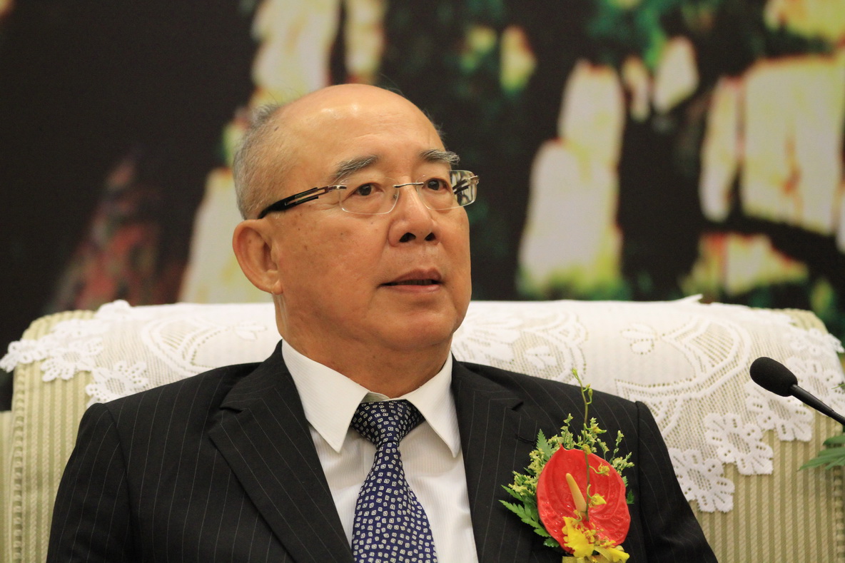 吳伯雄:最大愿望是看到兩岸在和平路上繼續邁進 吳伯雄:最大愿望是看到兩岸在和平路上繼續邁進